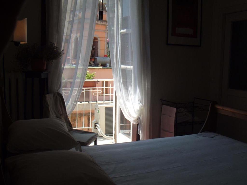 Couette-café Serenella Naples