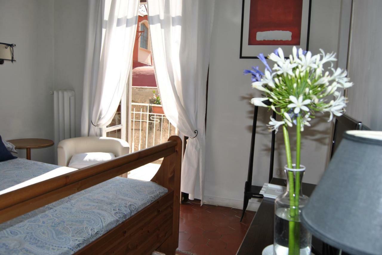 Bed & Breakfast Serenella Napoli